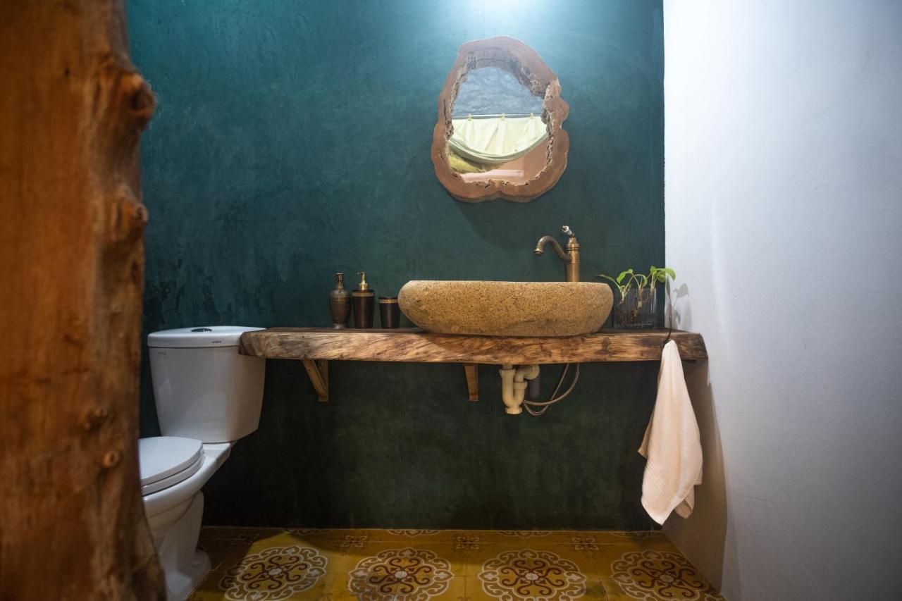 Leranda Homestay Hue Exteriör bild