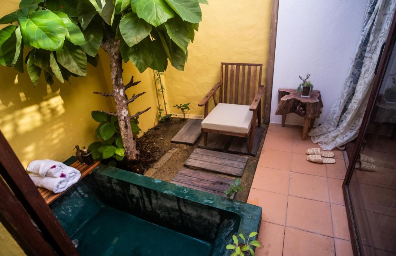 Leranda Homestay Hue Exteriör bild